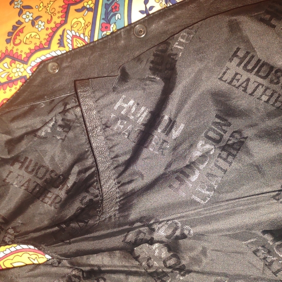 Hudson leather vest with patches sz large like new - Picture 6 of 7
